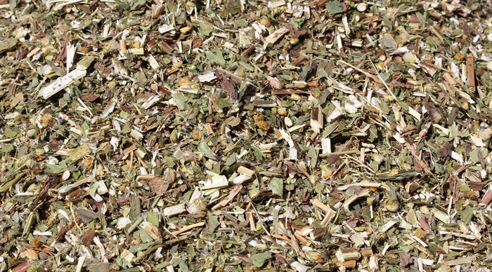 Gyldenris, bruges i foderet til heste, gerne sammen med andre urter.