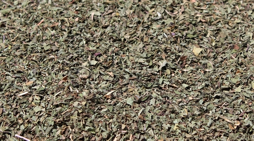 Pebermynte, bruges i foderet til heste. Gerne sammen med andre urter
